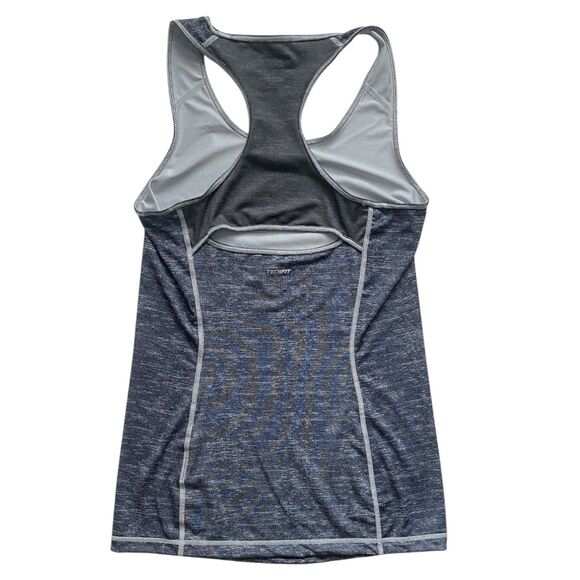 Womens Adidas Techfit Fitted Tank Top Activewear Workout Shirt Gray Size Small - Picture 2 of 4